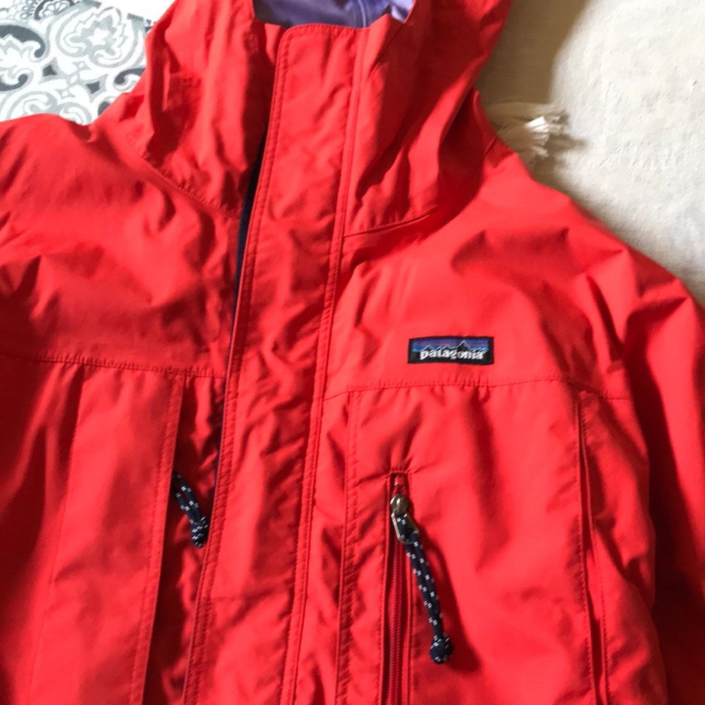Patagonia jacket. - Picture 2 of 5